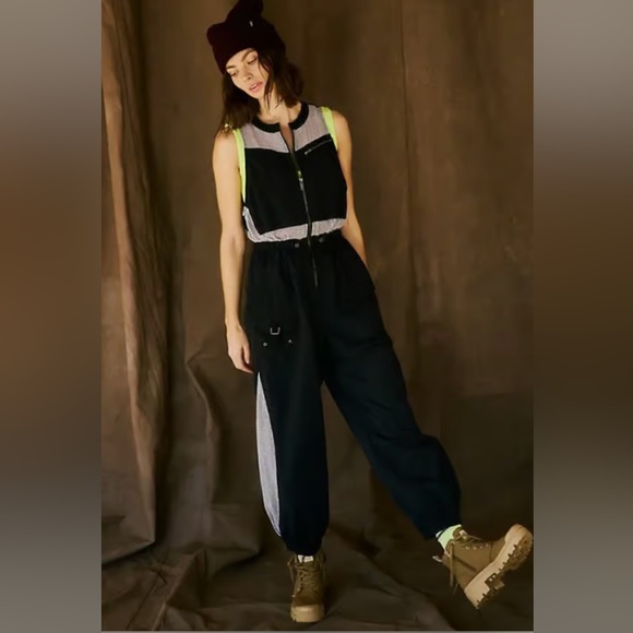 FP Movement Inhale Jumpsuit XS - Picture 1 of 9